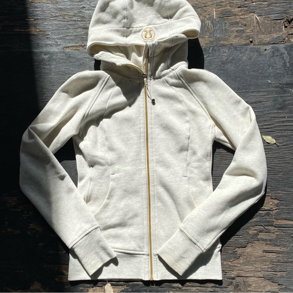 SOLD lululemon scuba hoodie *regular - Picture 5 of 7